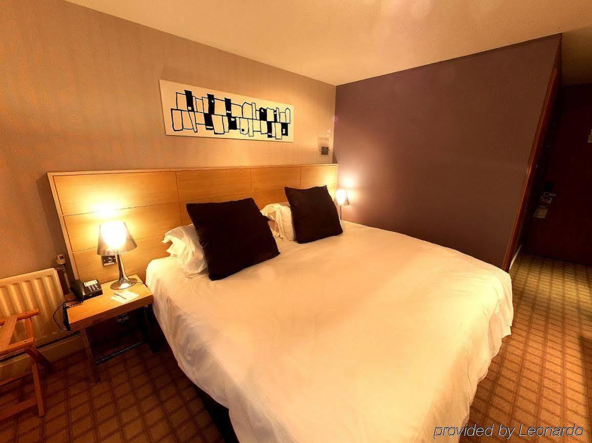 Beales Hotel هاتفيلد الغرفة الصورة