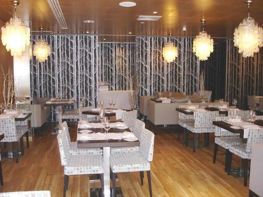Beales Hotel هاتفيلد المطعم الصورة